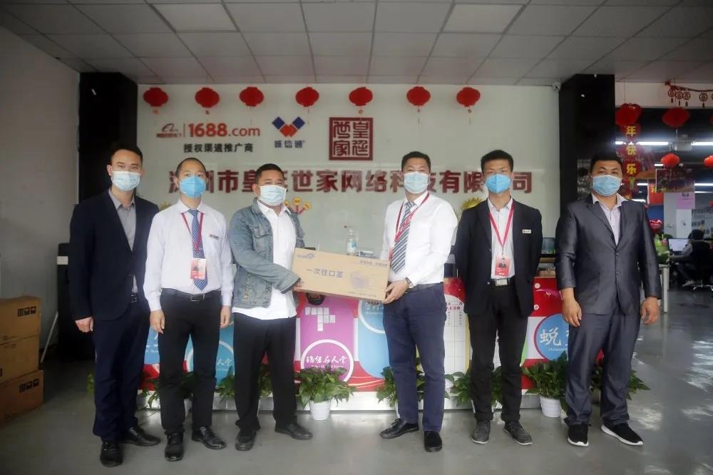 企业担当 | 园区复工战“疫”,中亚“罩”你