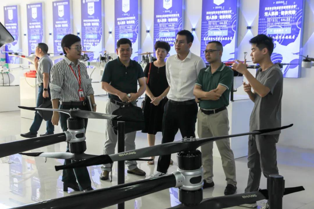 借力高铁经济带，开启合作新篇章丨 厦门市翔安区领导一行莅临中亚硅谷产业基地考察调研(图4)